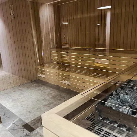 아파트 Mountain Apartment With A Pool, Wi-If And Gym 샴폴루크